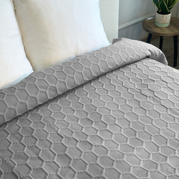 Dvoustranné Přehozy na Postel Parla 3D Světle šedá Bez Polštářů 180x220