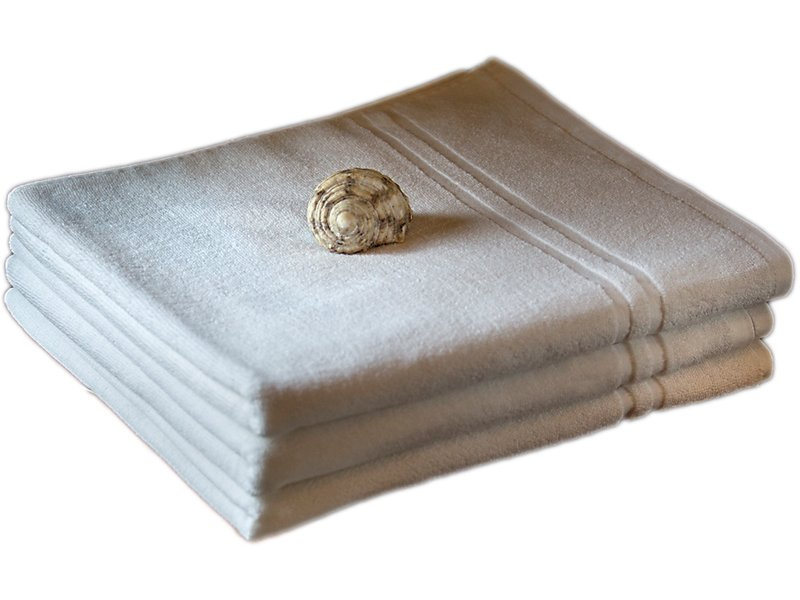 Hotelové Ručníky a Osušky Stripes Velkoobchodní Balíček 400 gsm Bílá